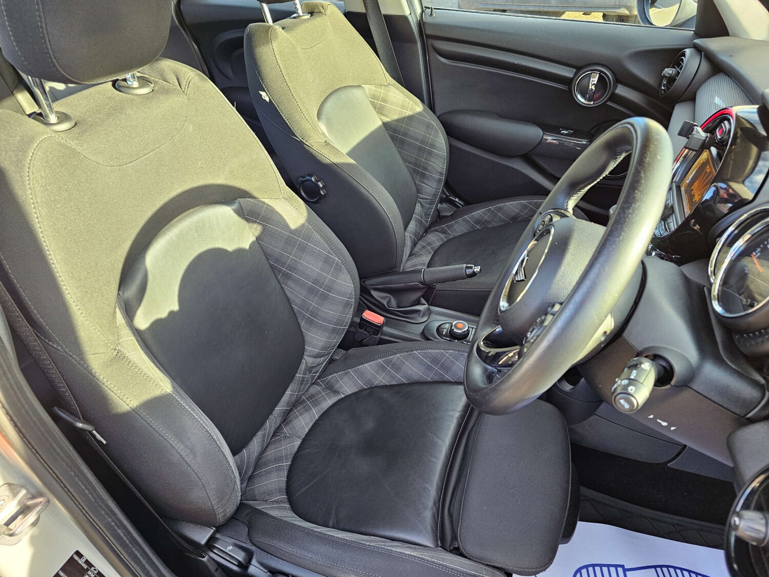 Used MINI Hatch 2015 for sale - 78020640: Photo 20