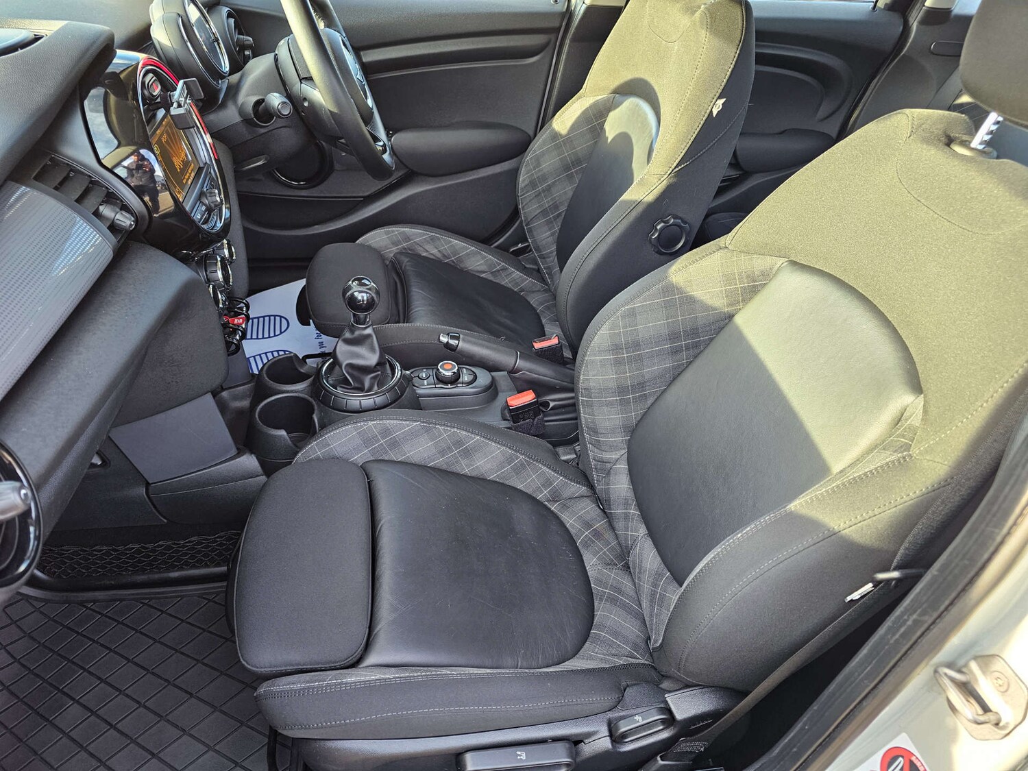 Used MINI Hatch 2015 for sale - 78020640: Photo 25