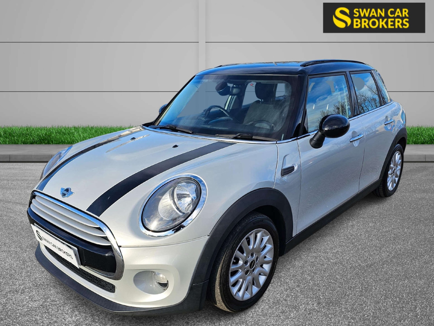 Used MINI Hatch 2015 for sale - 78020640: Photo 3
