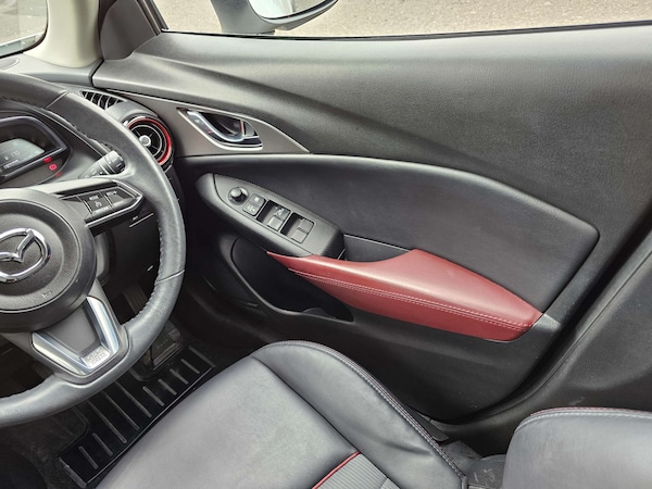 Used Mazda CX-3 2017 for sale - 75631359: Photo 50