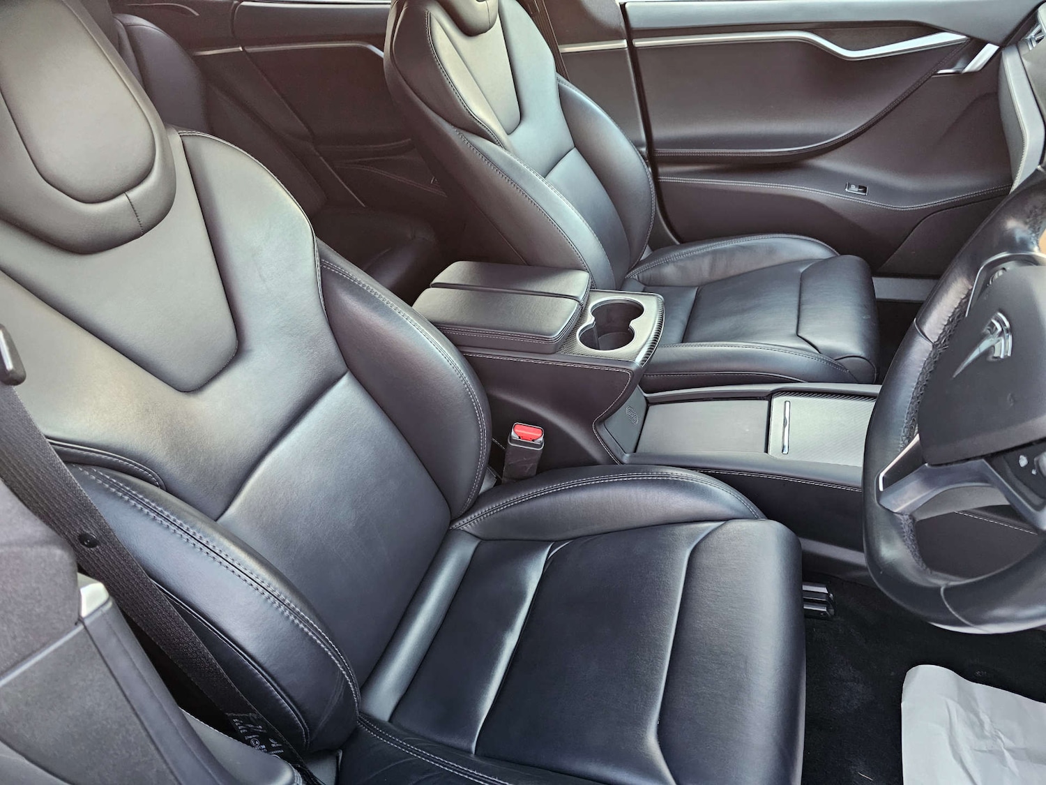 Used Tesla Model S 2018 for sale - 76966983: Photo 28