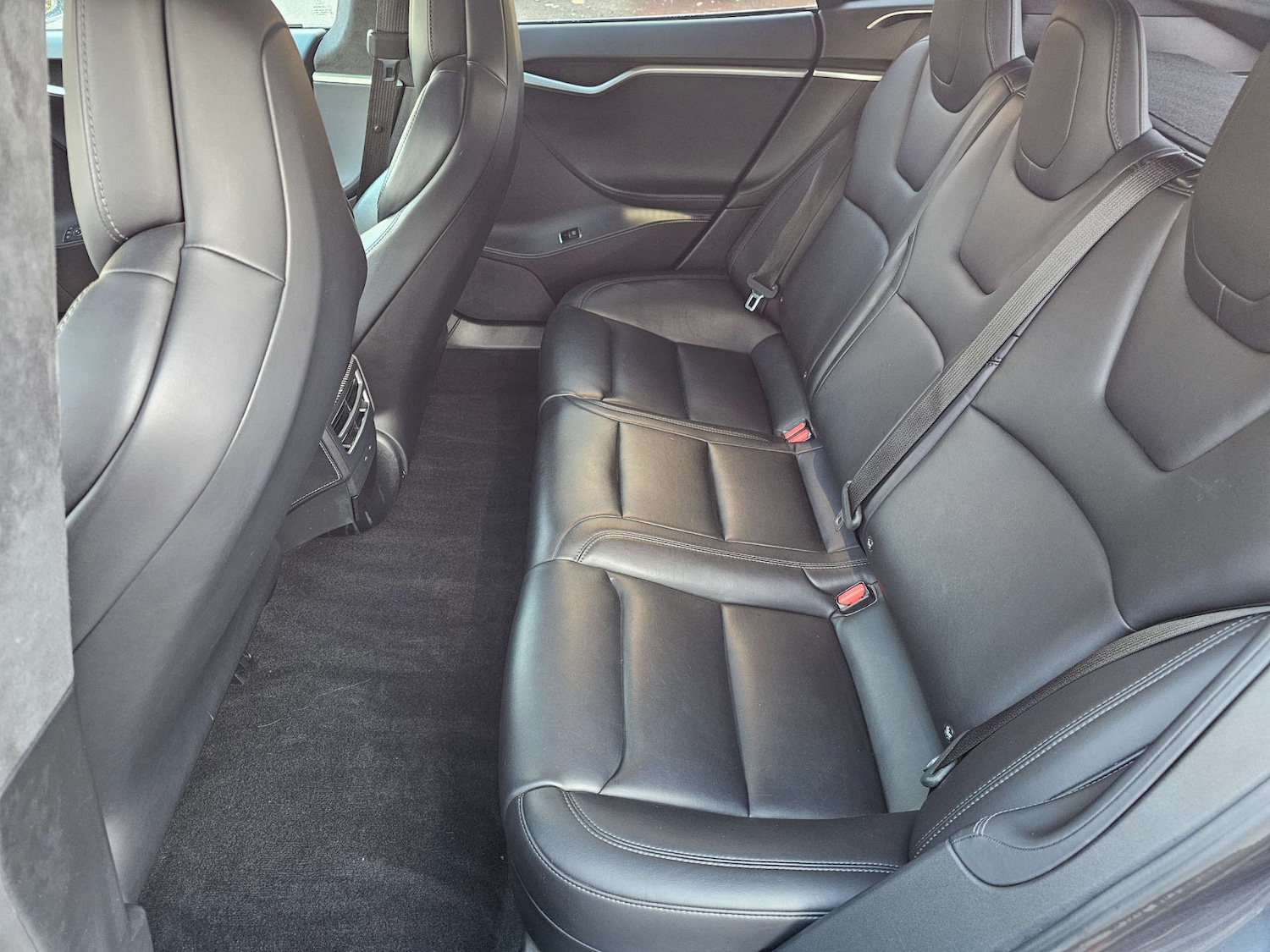 Used Tesla Model S 2018 for sale - 76966983: Photo 35