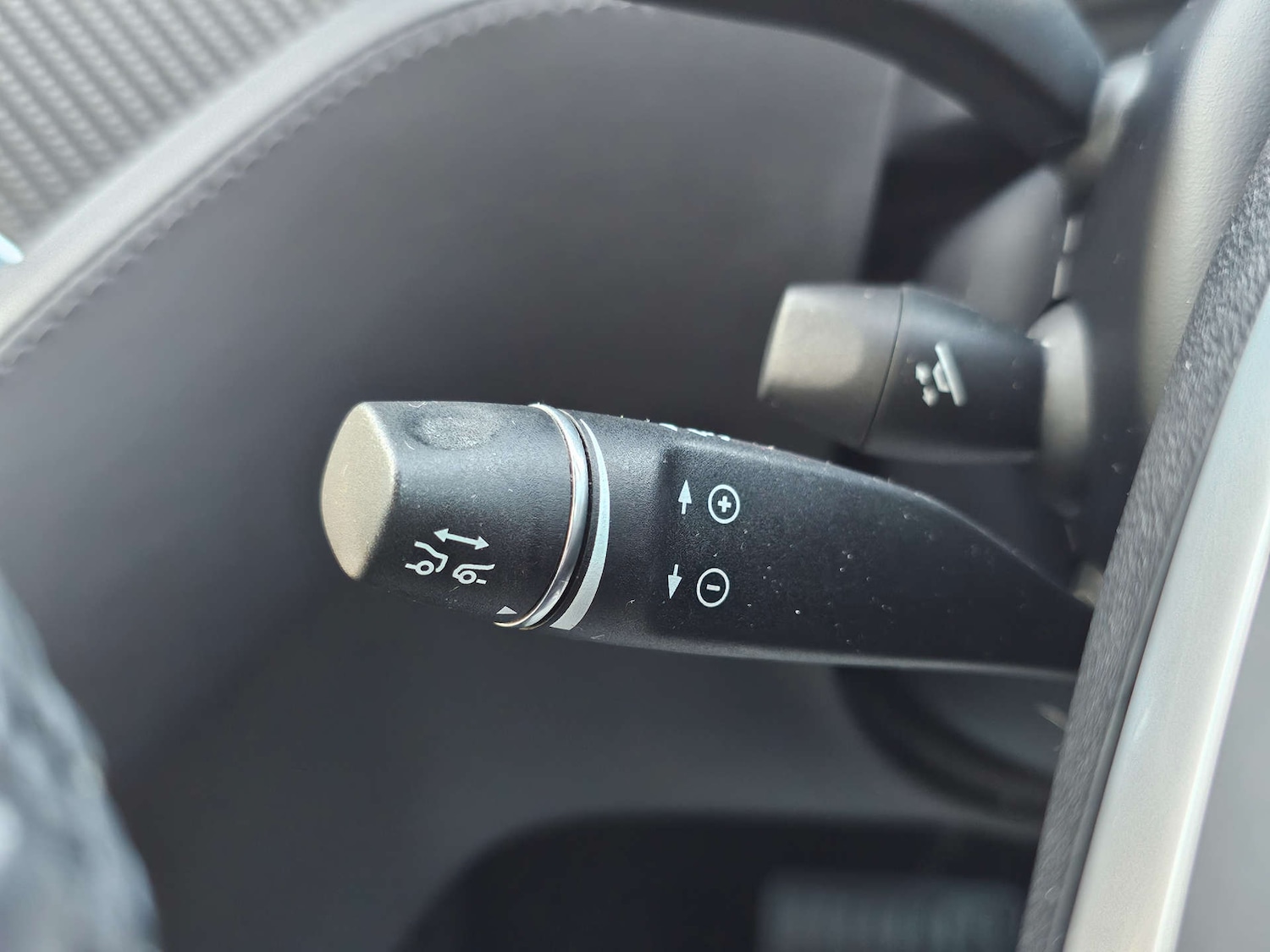 Used Tesla Model S 2018 for sale - 76966983: Photo 48