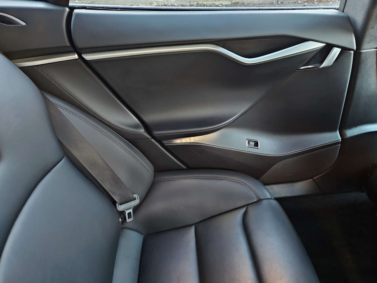 Used Tesla Model S 2018 for sale - 76966983: Photo 55