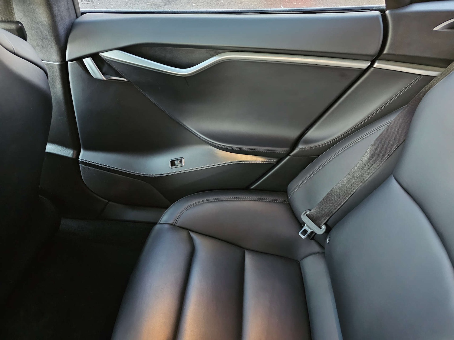 Used Tesla Model S 2018 for sale - 76966983: Photo 58