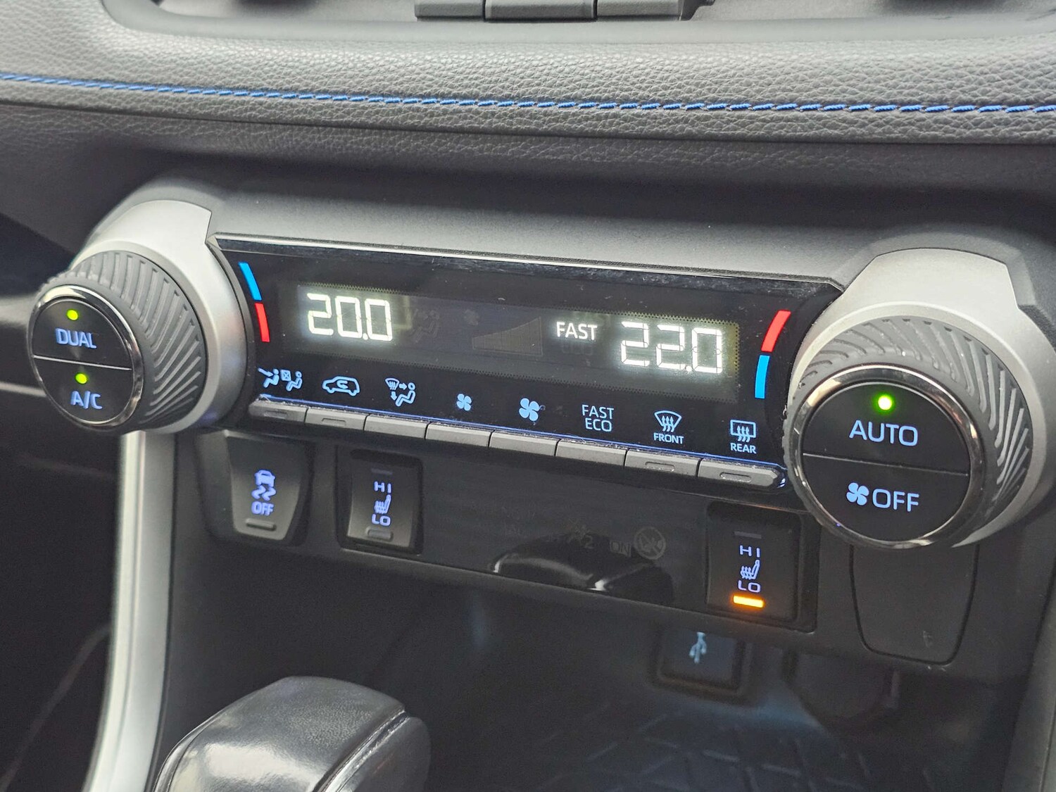 Used Toyota RAV4 2020 for sale - 77277620: Photo 39