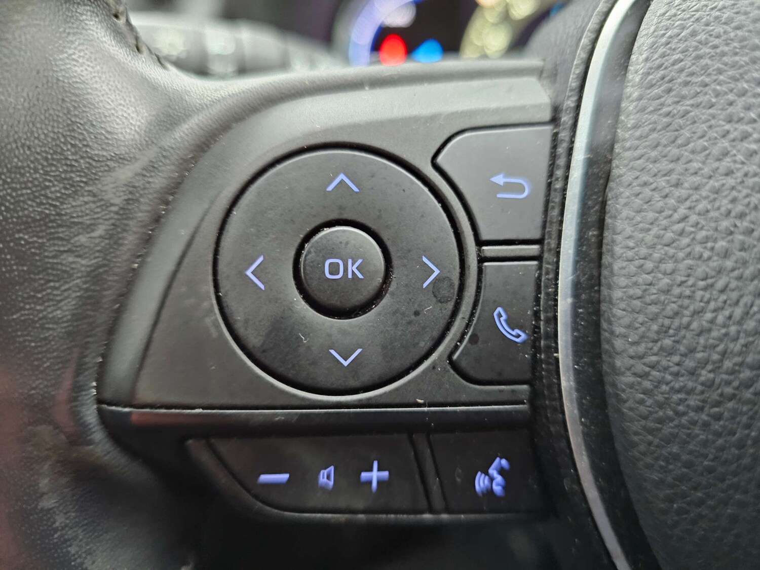 Used Toyota RAV4 2020 for sale - 77277620: Photo 42