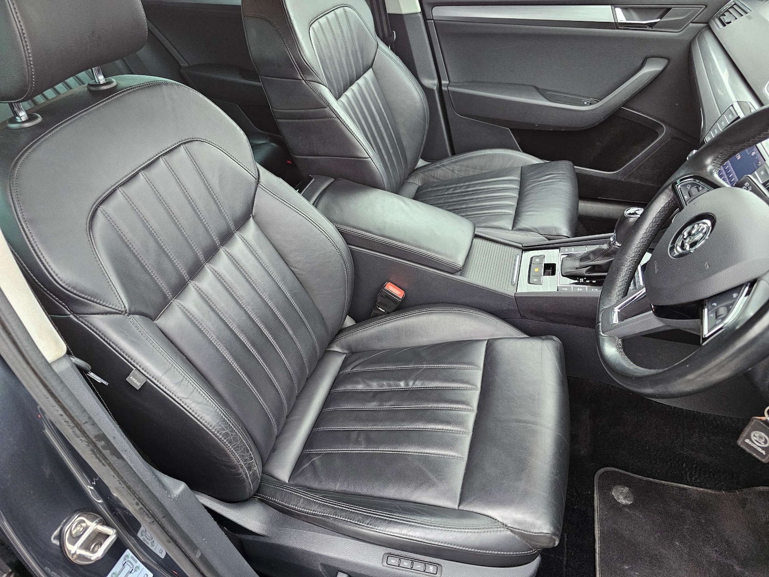 Used Skoda Superb 2017 for sale - 76720463: Photo 19