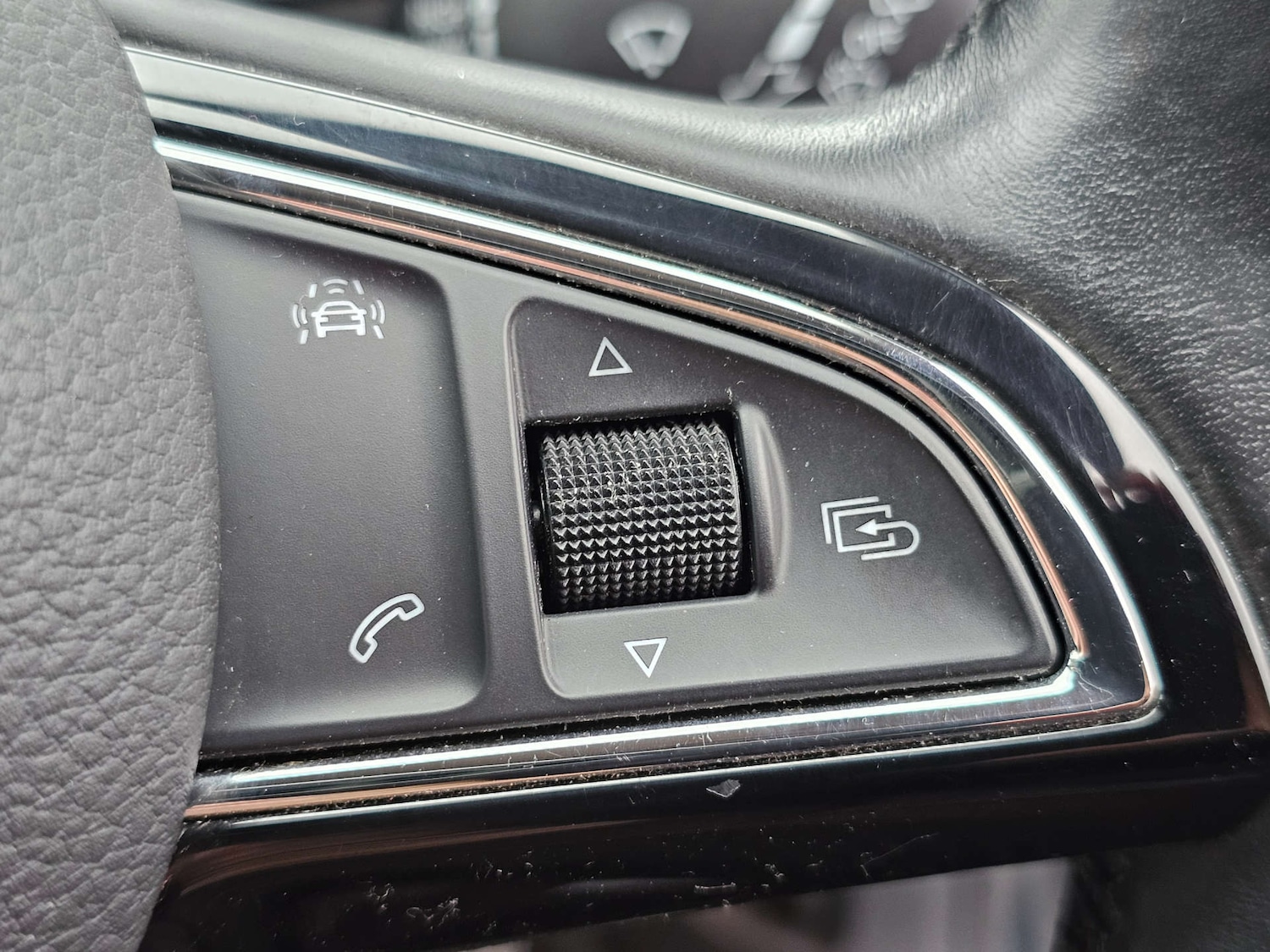 Used Skoda Superb 2017 for sale - 76720463: Photo 37