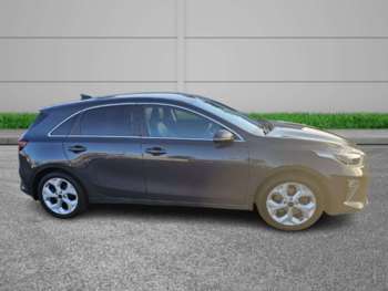 Used Kia Ceed 2018 for sale - 74802951: Photo