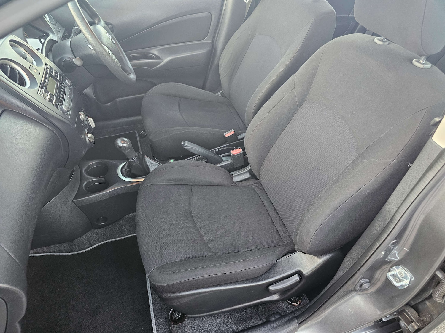 Used Nissan Note 2015 for sale - 76602073: Photo 24