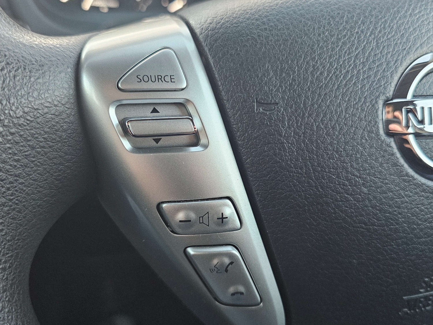 Used Nissan Note 2015 for sale - 76602073: Photo 36