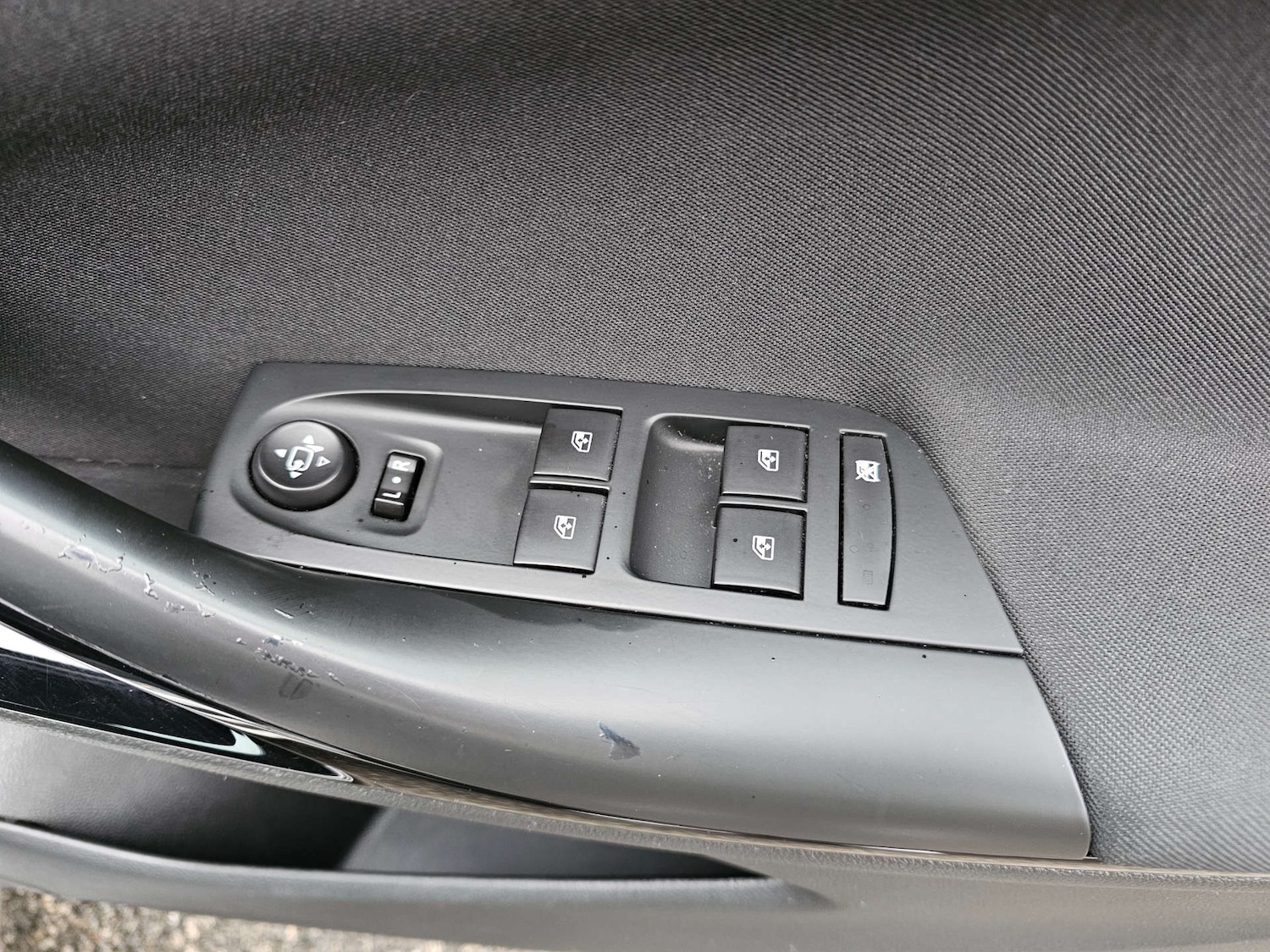 Used Vauxhall Astra 2016 for sale - 77065412: Photo 24