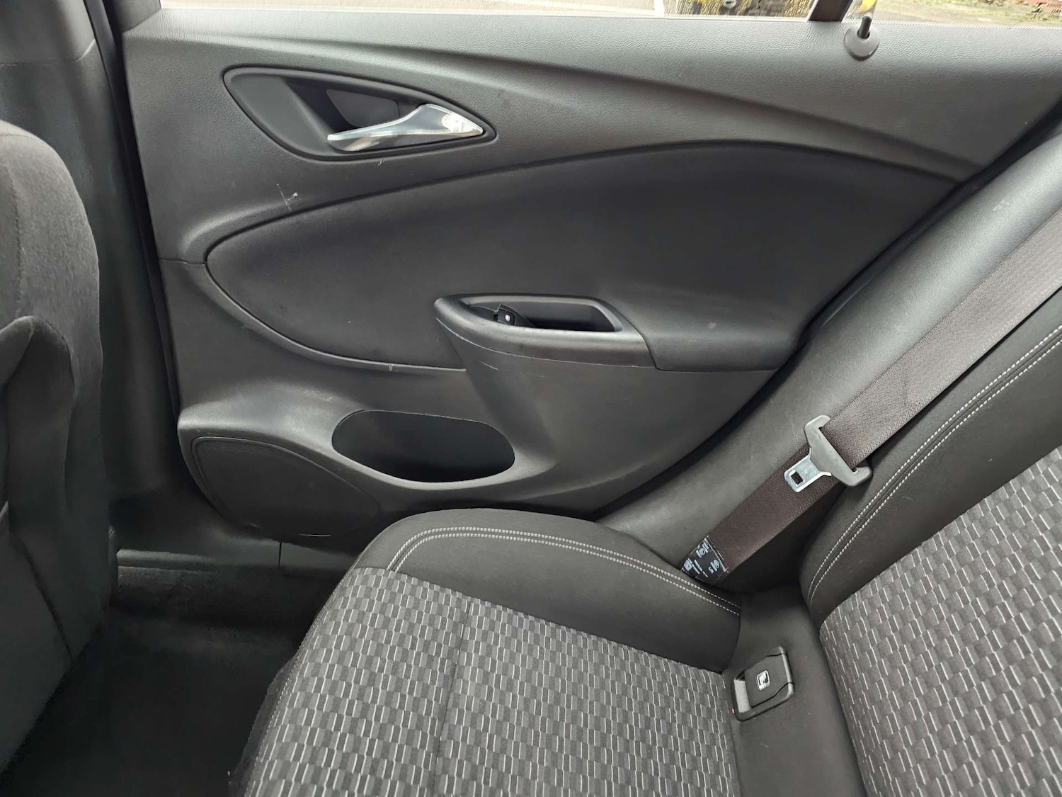 Used Vauxhall Astra 2016 for sale - 77065412: Photo 33