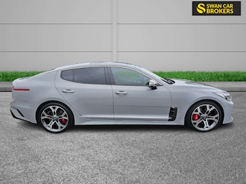 Used Kia Stinger 2020 for sale - 78525542: Photo