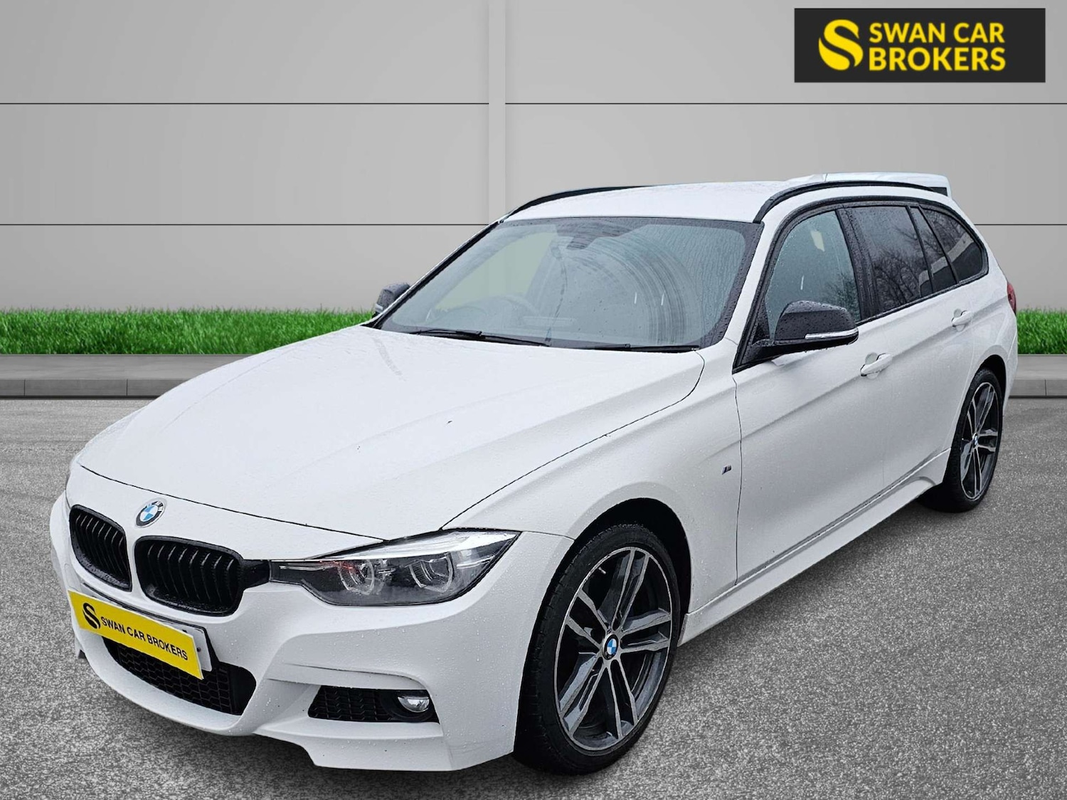 Used BMW 3 Series 2018 for sale - 77476427: Photo 2