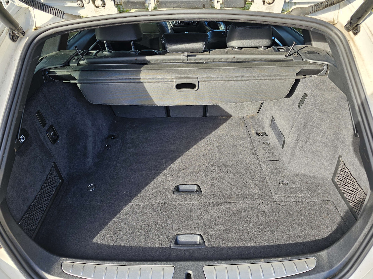 Used BMW 3 Series 2018 for sale - 77476427: Photo 32