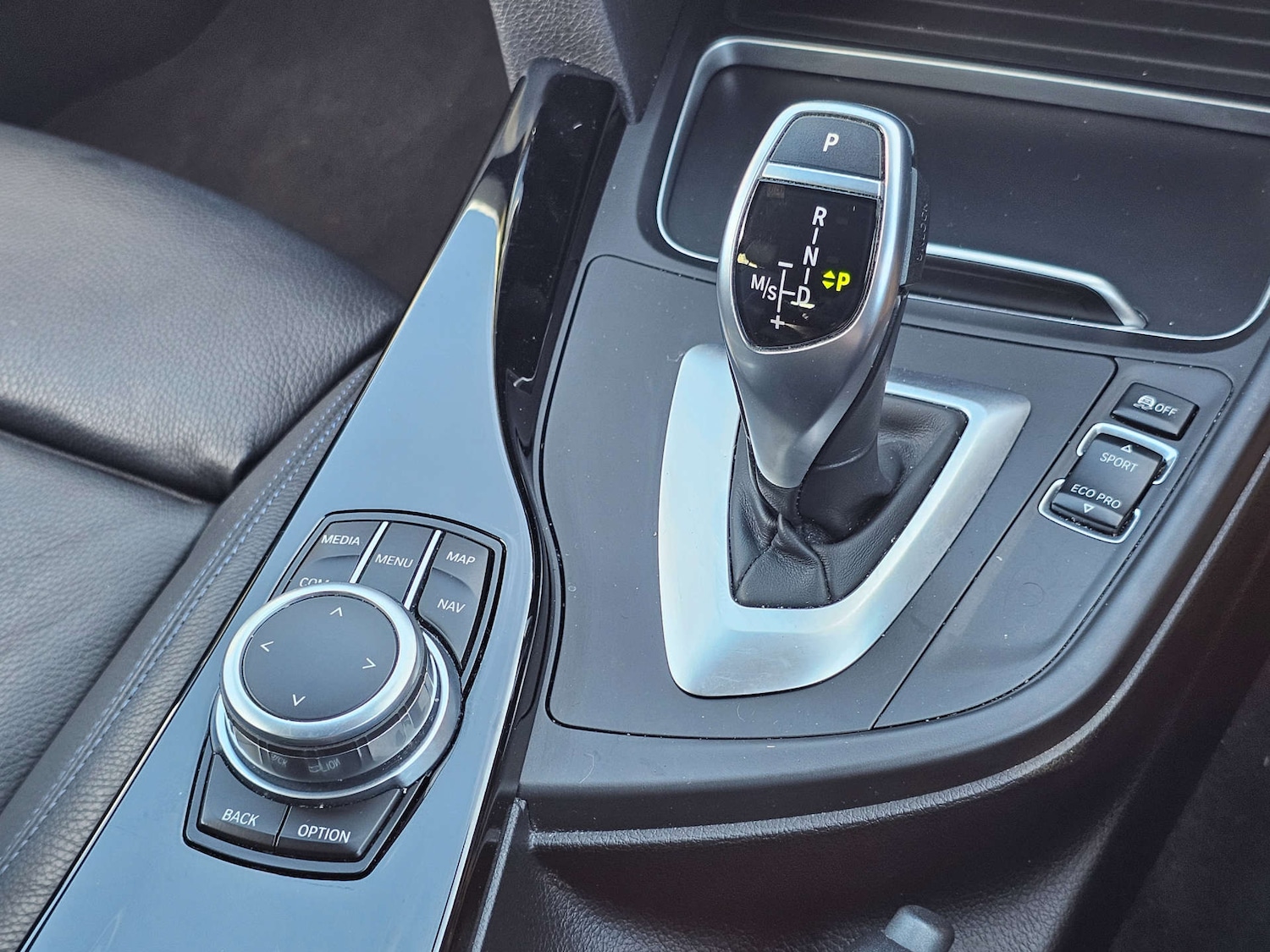 Used BMW 3 Series 2018 for sale - 77476427: Photo 37