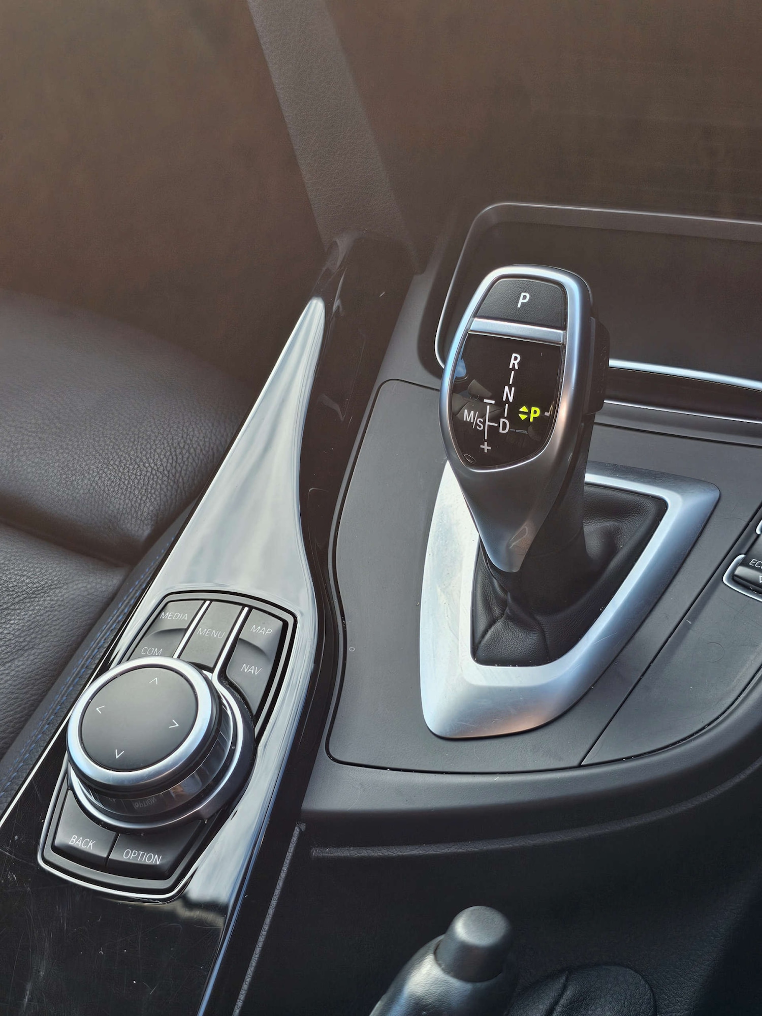 Used BMW 3 Series 2018 for sale - 77476427: Photo 38