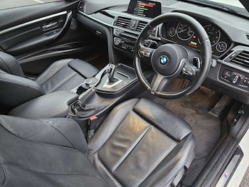 Used BMW 3 Series 2018 for sale - 77476427: Photo