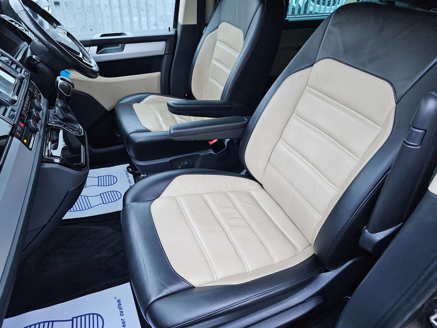 Used Volkswagen Caravelle 2017 for sale - 77301757: Photo 24