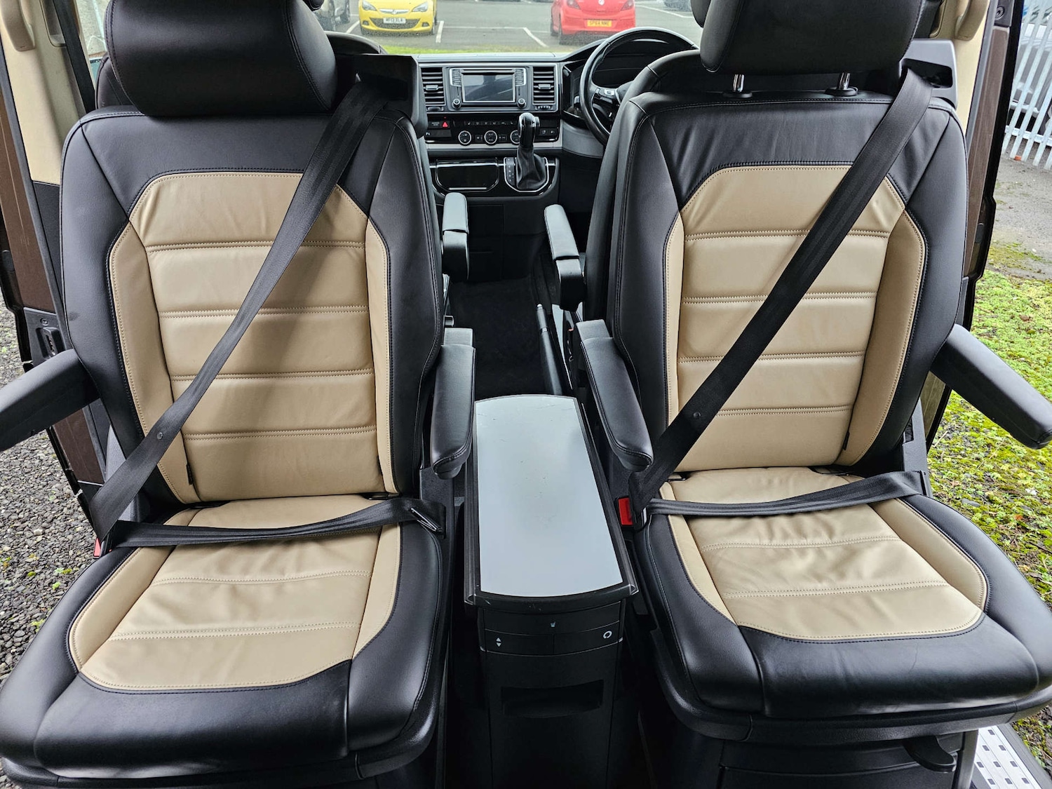 Used Volkswagen Caravelle 2017 for sale - 77301757: Photo 28