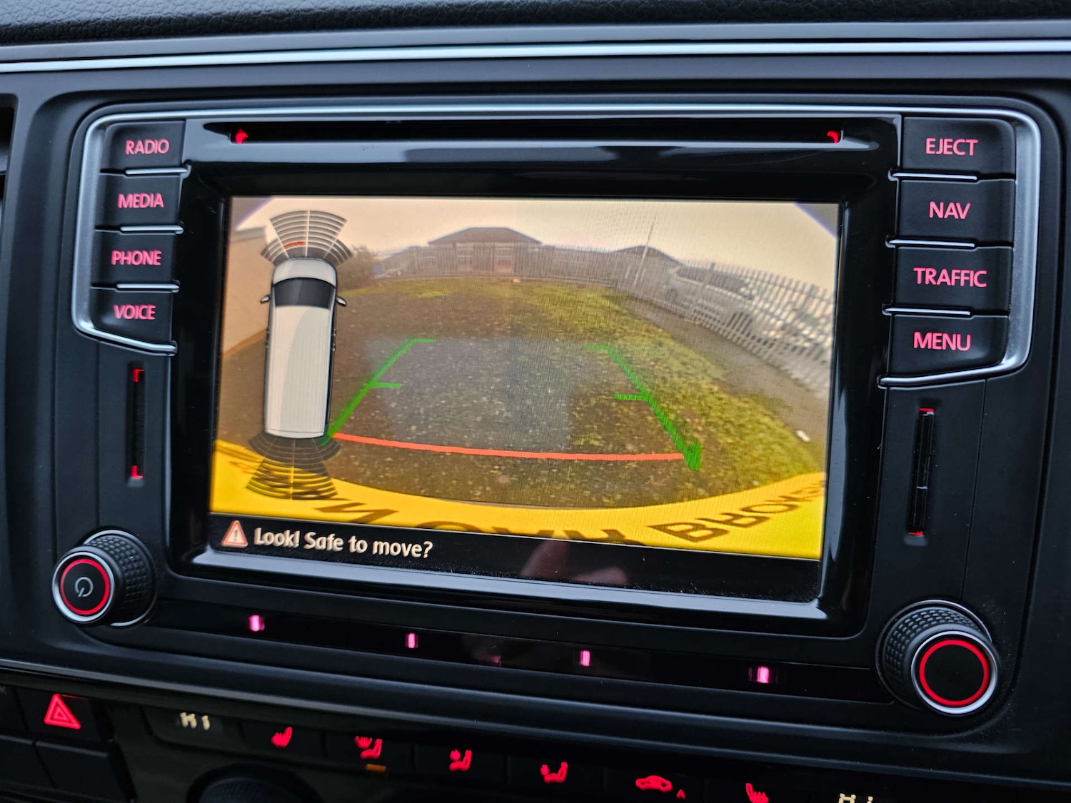 Used Volkswagen Caravelle 2017 for sale - 77301757: Photo 40