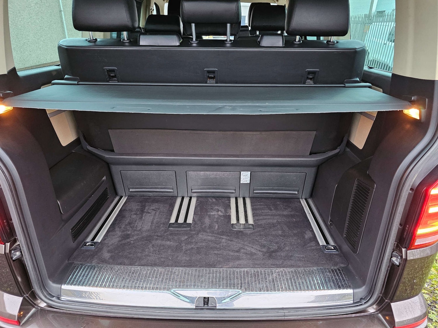 Used Volkswagen Caravelle 2017 for sale - 77301757: Photo 50