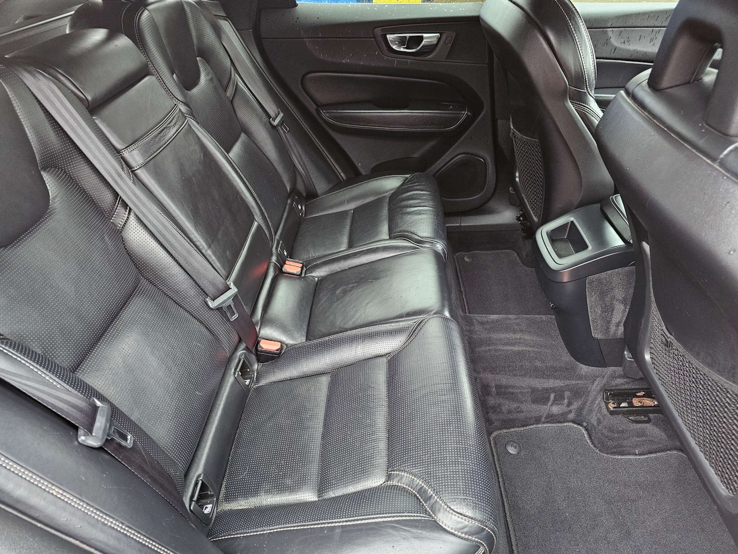 Used Volvo XC60 2017 for sale - 77523396: Photo 24