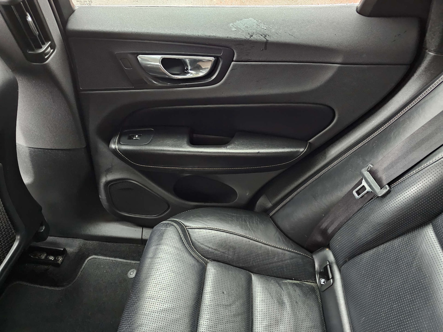 Used Volvo XC60 2017 for sale - 77523396: Photo 58