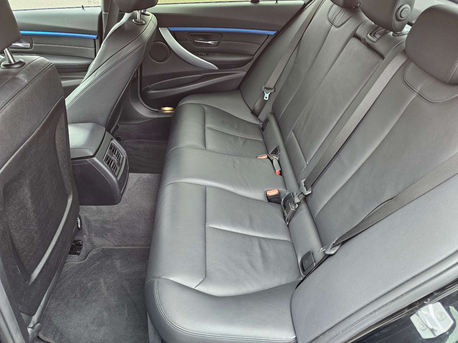 Used BMW 3 Series 2018 for sale - 78133400: Photo 26