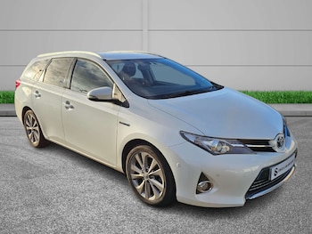 2015 - 1.8 VVTi Hybrid Excel 5dr CVT Auto [Nav]