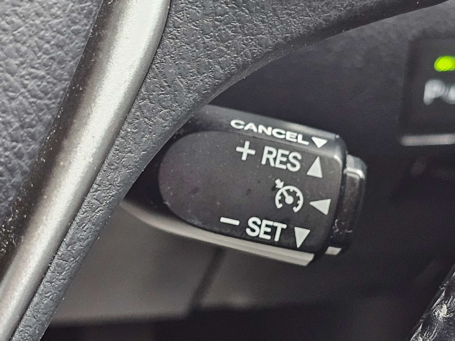 Used Toyota Auris 2015 for sale - 76198696: Photo 31