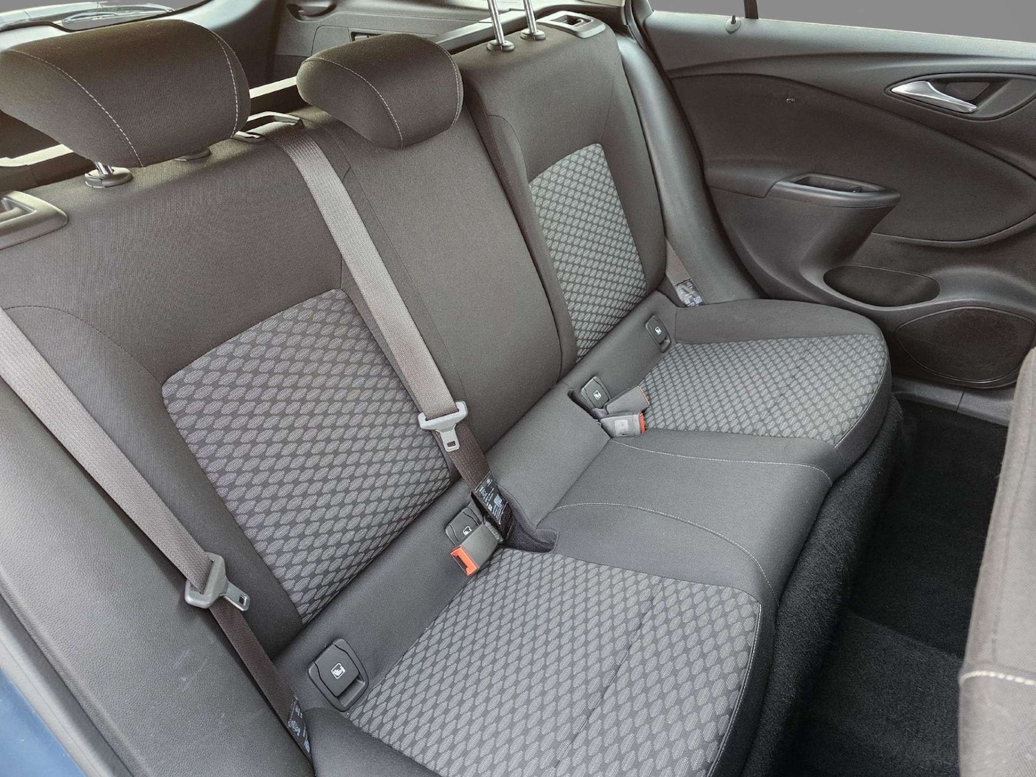 Used Vauxhall Astra 2017 for sale - 76971076: Photo 24