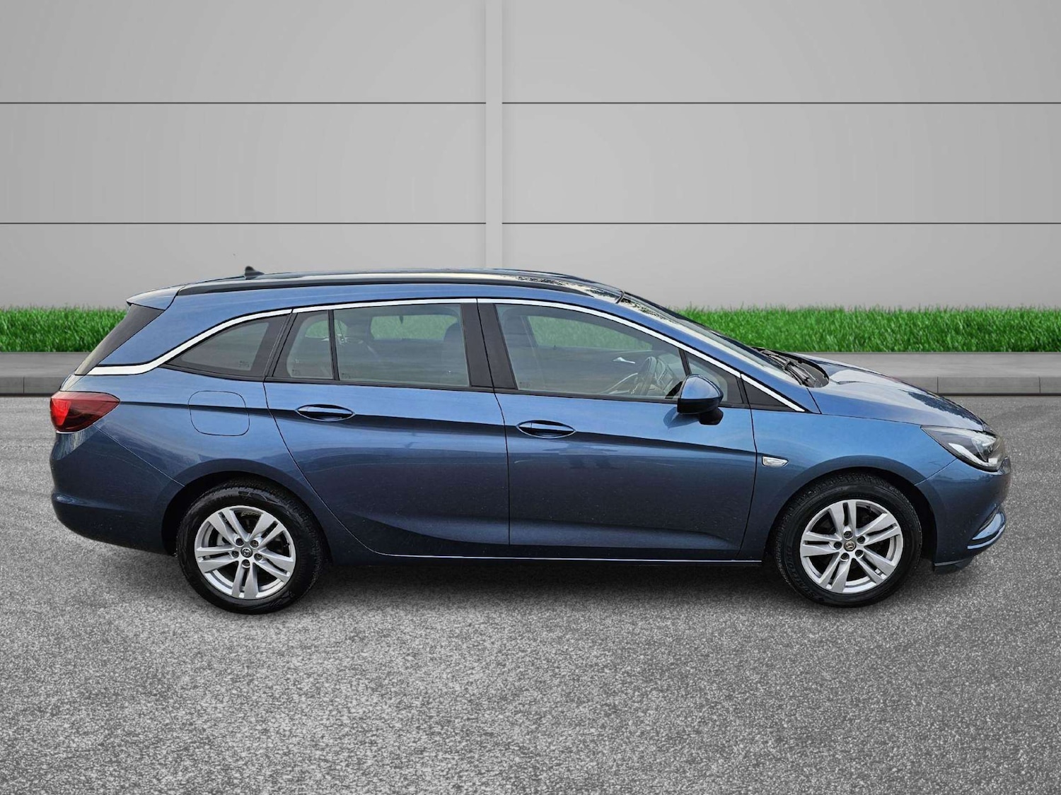 Used Vauxhall Astra 2017 for sale - 76971076: Photo 9