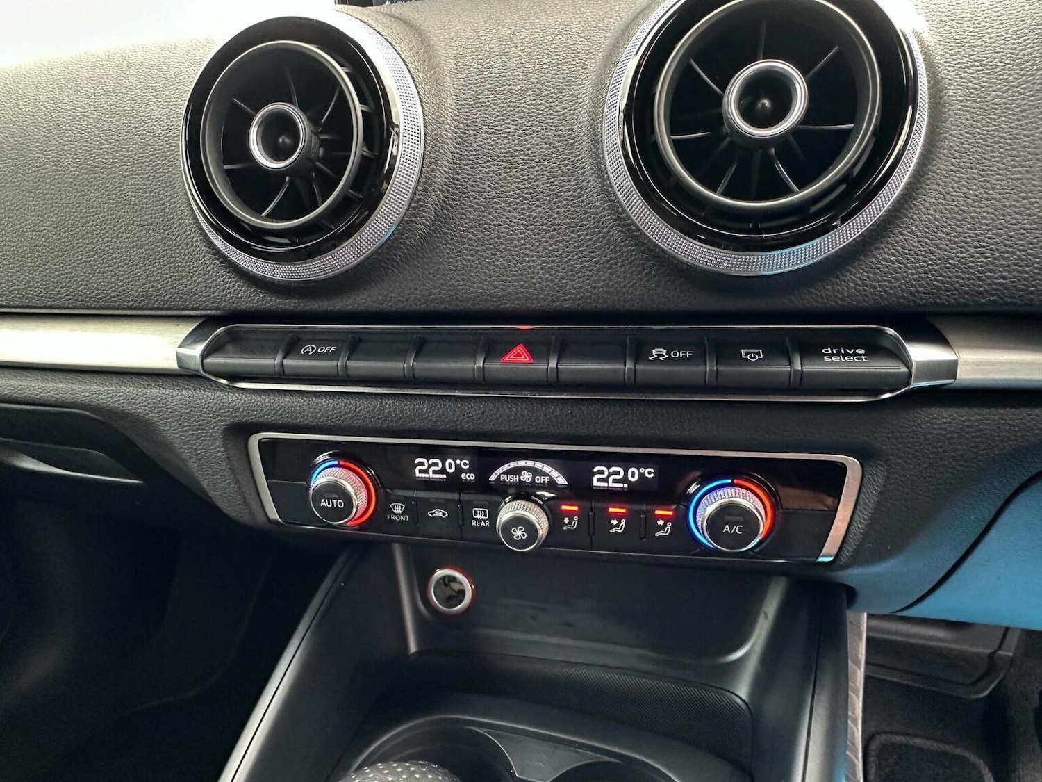 Used Audi A3 2013 for sale - 76022657: Photo 19