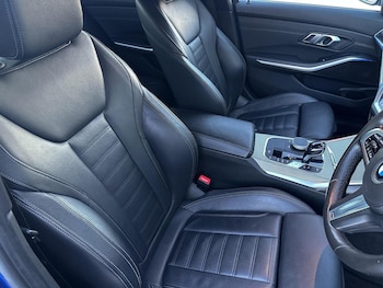 Used BMW 3 Series 2019 for sale - 75948316: Photo