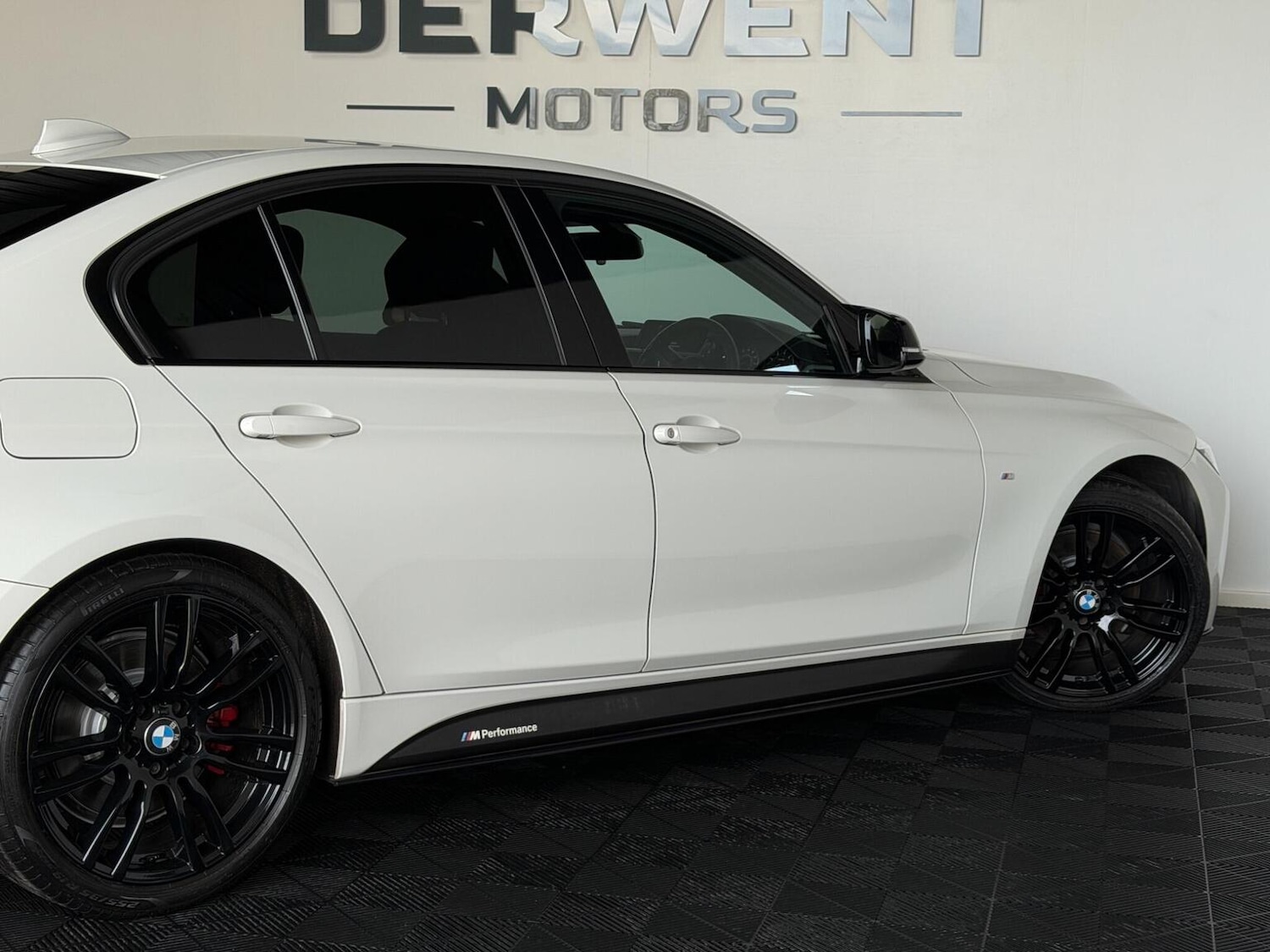 Used BMW 3 Series 2015 for sale - 77896134: Photo 15