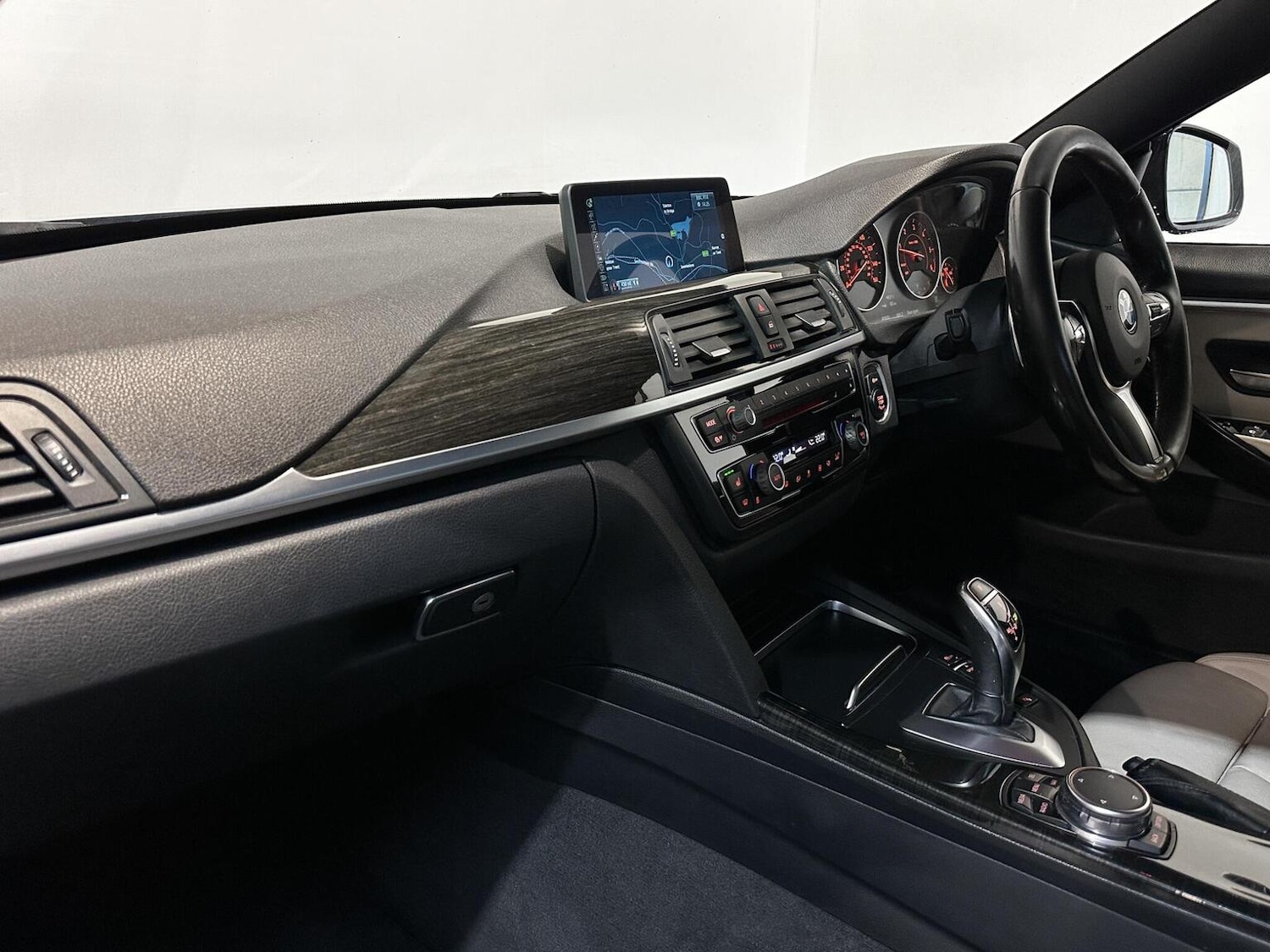 Used BMW 4 Series 2016 for sale - 77385216: Photo 65