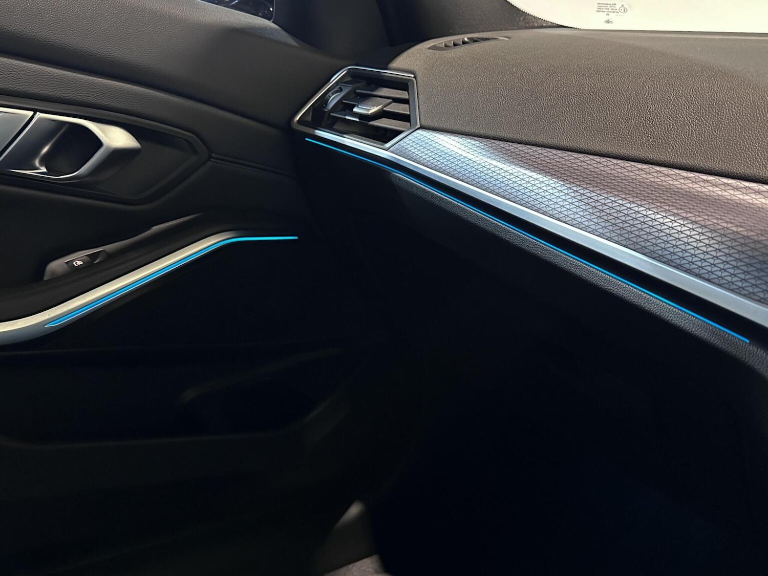 Used BMW 3 Series 2023 for sale - 75904309: Photo 70