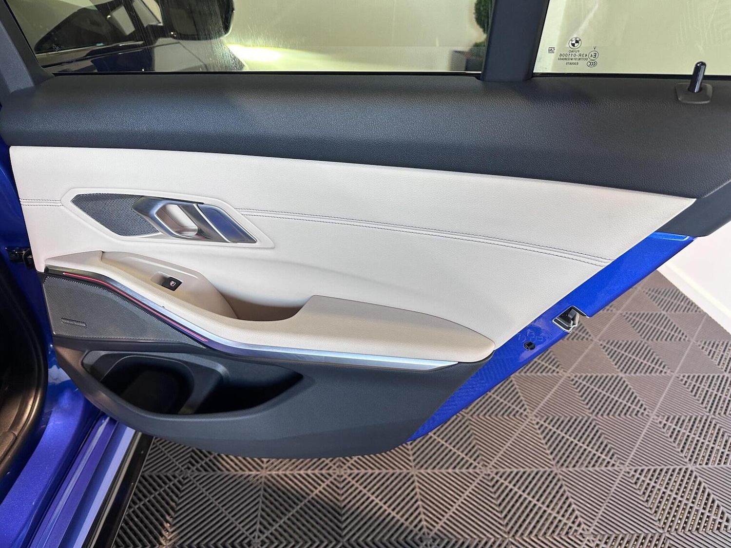 Used BMW 3 Series 2019 for sale - 76588468: Photo 40