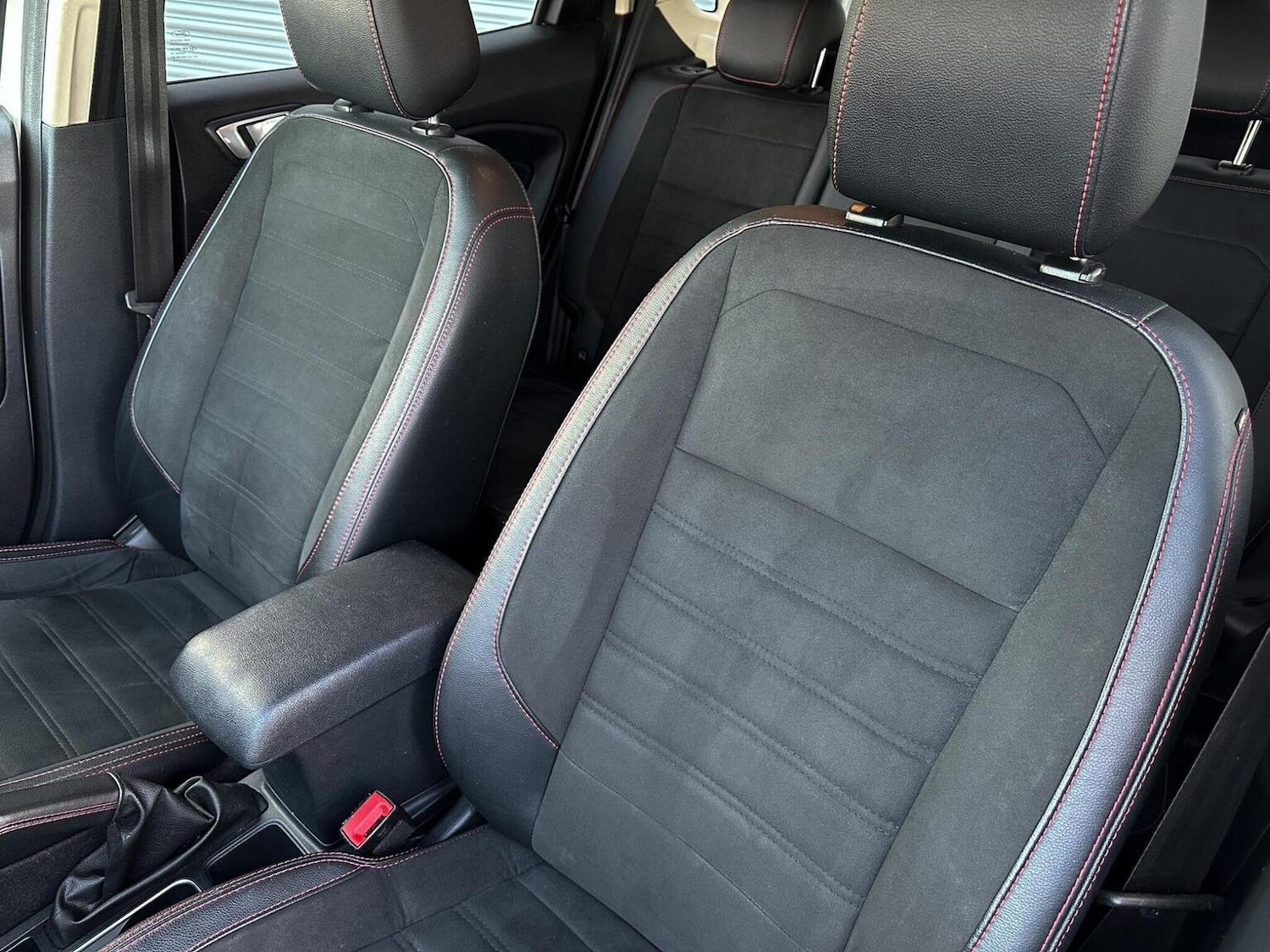 Used Ford Ecosport 2019 for sale - 75938329: Photo 55