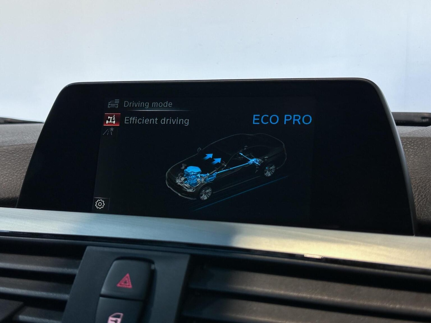 Used BMW 3 Series 2017 for sale - 76712634: Photo 24