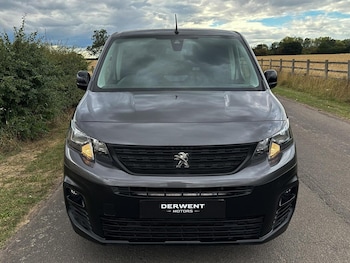 Used Peugeot Partner 2023 for sale - 75592883: Photo