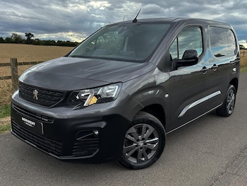 Used Peugeot Partner 2023 for sale - 75592883: Photo