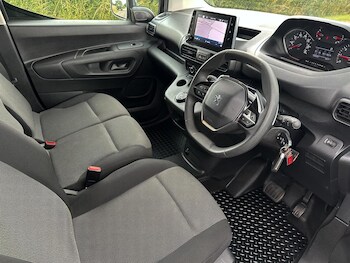 Used Peugeot Partner 2023 for sale - 75592883: Photo
