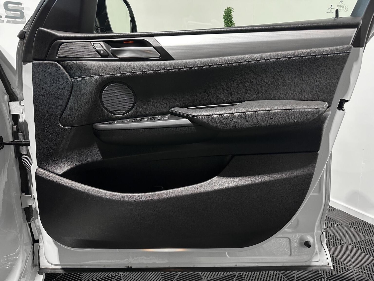 Used BMW X3 2017 for sale - 76751784: Photo 48