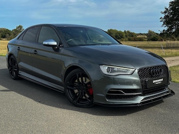 2015 - 2.0 TFSI S Tronic quattro Euro 6 (s/s) 4dr (Nav)