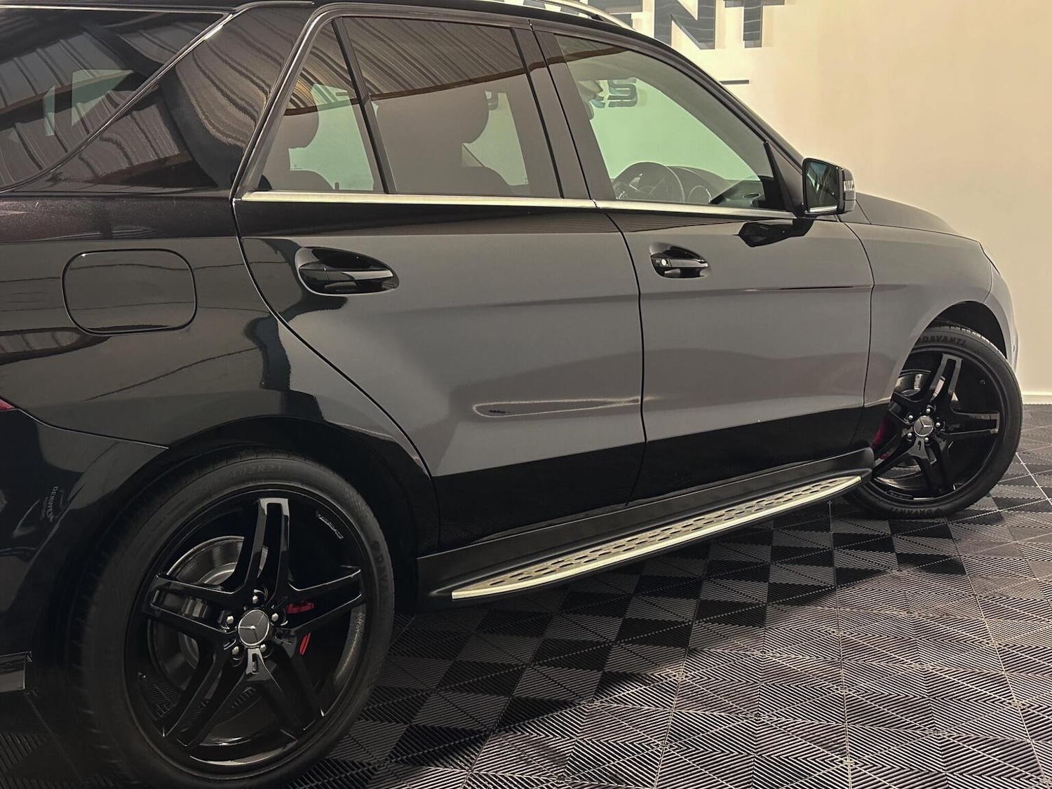 Used Mercedes-Benz GLE 2016 for sale - 76286962: Photo 11