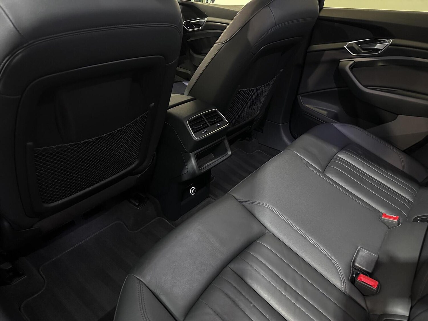 Used Audi e-tron 2019 for sale - 76769482: Photo 24